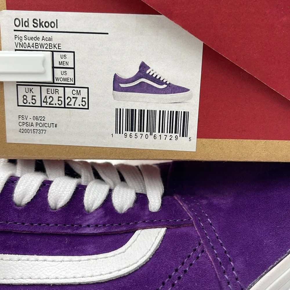 Vans Men's Purple Suede Sneakers Old Skool
Pig Suede Acai
VN0A4BW2BKE - Picture 16 of 16